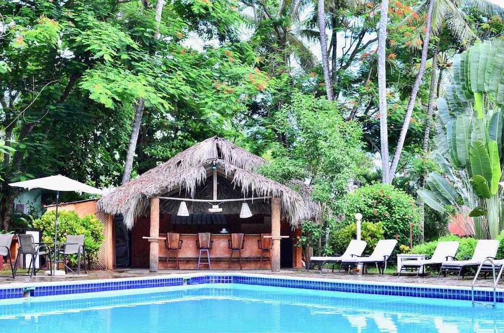 La Residencia Del Paseo Aparthotel Las Terrenas Bagian luar foto